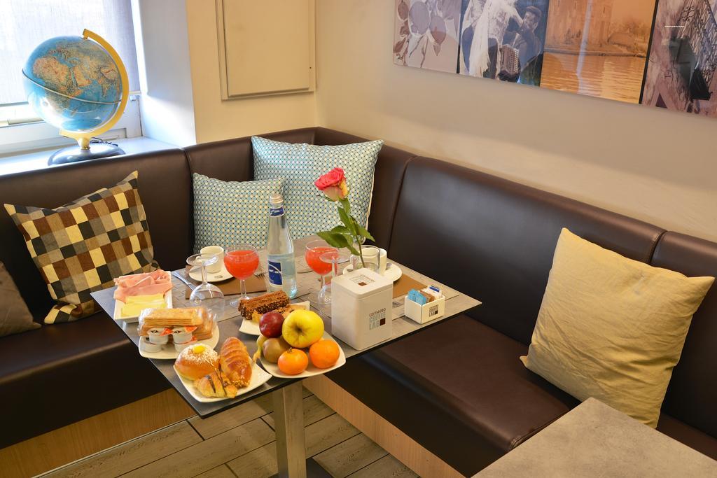 Maison B Bed and Breakfast Torino Eksteriør billede